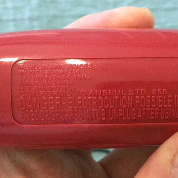 Revlon Hair Dryer Red 3 speed - Picture 6 of 7